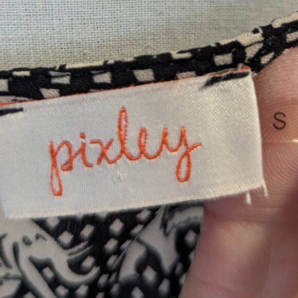 Pixley Size Small Black and Cream Elephant Print Blouse - Picture 5 of 13